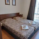 Belvedere Holidey Clab L403 아파트